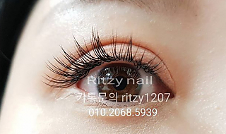 속눈썹 연장 thumbnail image