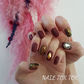 버건디네일 thumbnail image