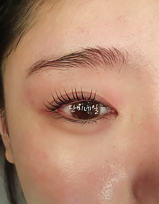 속눈썹파마 thumbnail image