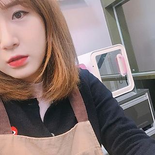 유네일 원장 thumbnail image